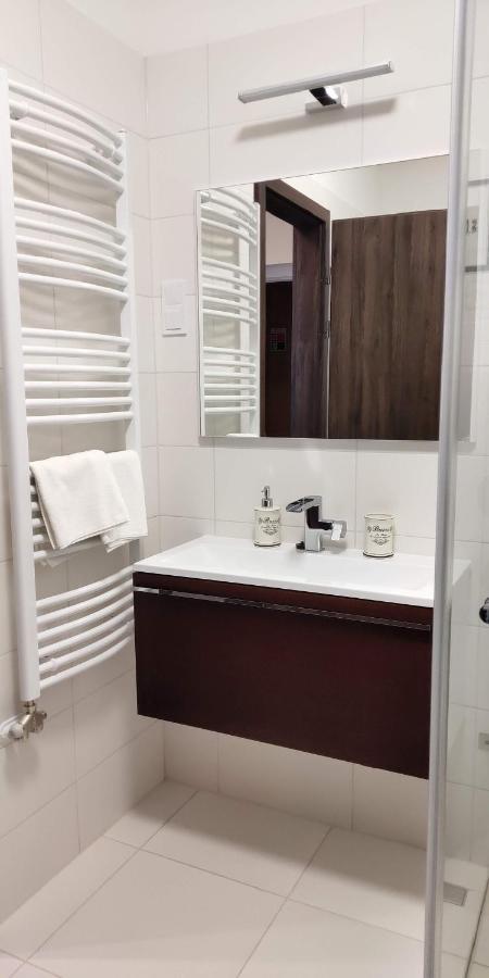Pe-Ki Lux Apartman Alba Regalǎ Exterior foto