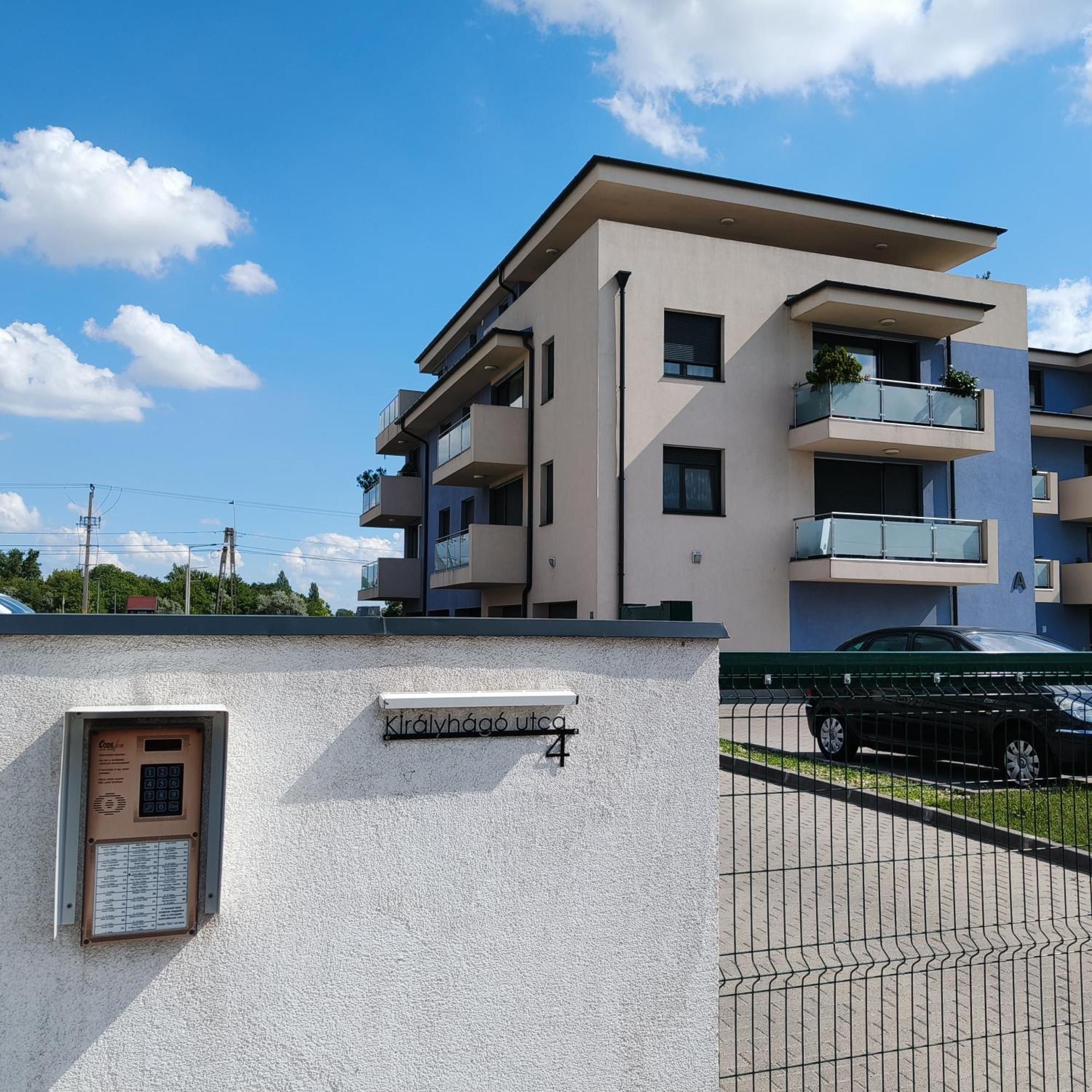 Pe-Ki Lux Apartman Alba Regalǎ Exterior foto